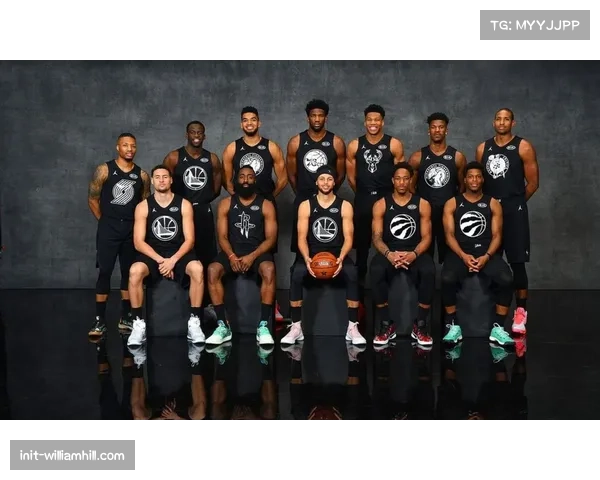 半场战报：尼克斯利用对手失误打出12-0转换攻势确立领先